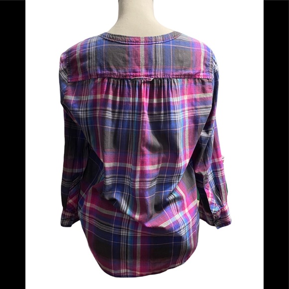 Eliot Lightweight Plaid Button Down Top Size Small - Picture 3 of 8